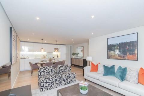3 bedroom flat to rent, 4 Merchant Square East, London