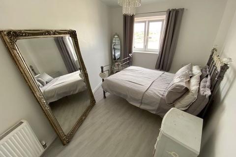2 bedroom apartment to rent - Whitestone Way, Croydon