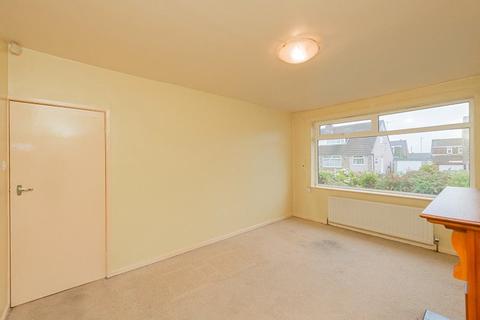 10 Crown Drive, Wyke, Bradford, BD12 8AT
