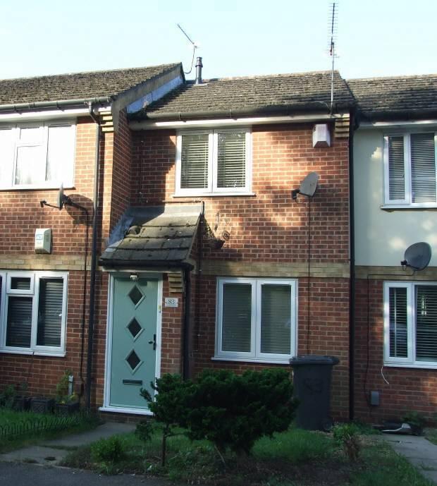 SNODLAND, KENT. 2 bed house £1,100 pcm (£254 pw)