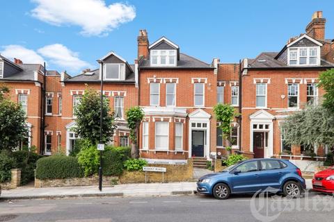 25b Albany Road, London, N4 4RR