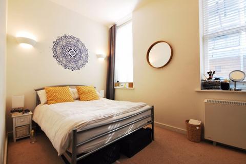 2 bedroom flat to rent, Sidney St, London, E1