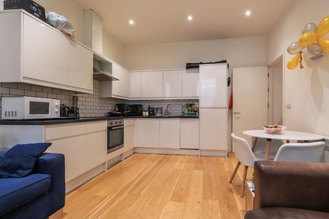 2 bedroom flat to rent, Sidney St, London, E1