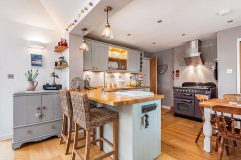 3 Atlantic Close, Treknow, Tintagel, PL34 0EL