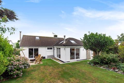 3 Atlantic Close, Treknow, Tintagel, PL34 0EL