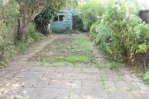 104 Coleshill Road, Atherstone, CV9 2AF