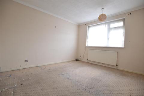18 Birch Grove, Slough, SL2 1EP