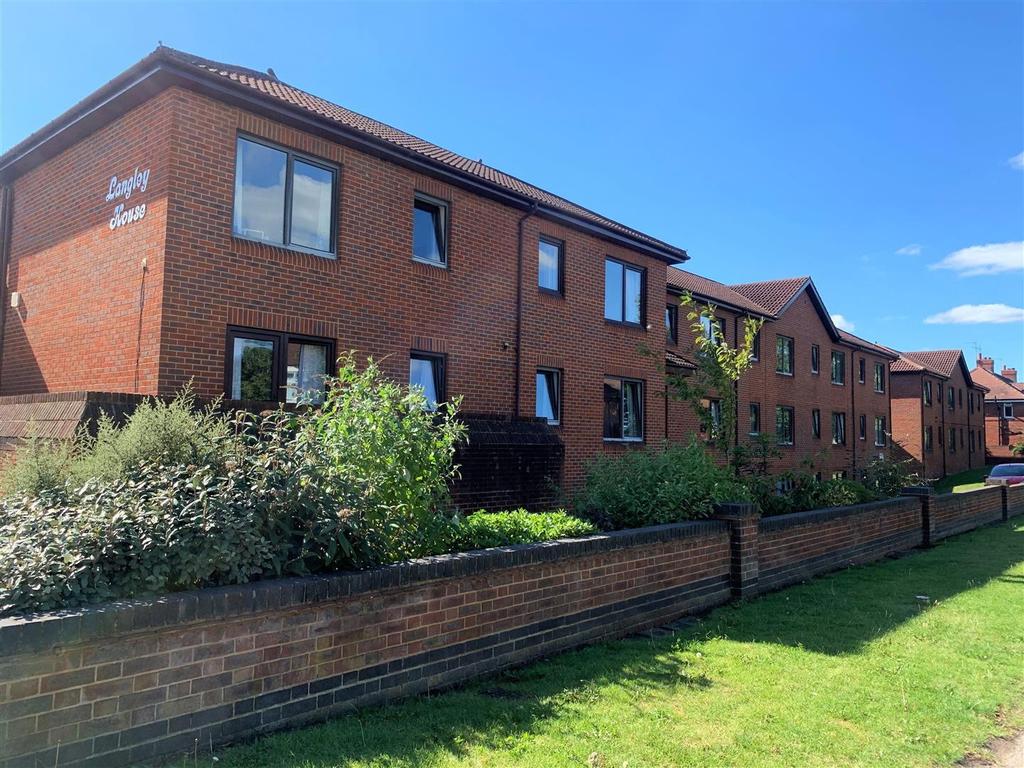 Langley House, Dodsworth Avenue, York 1 bed retirement property £82,500