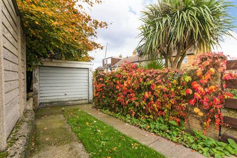 92 Kirby Road, Dartford, DA2 6HA