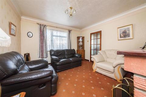 92 Kirby Road, Dartford, DA2 6HA