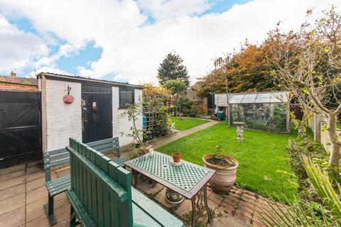 92 Kirby Road, Dartford, DA2 6HA