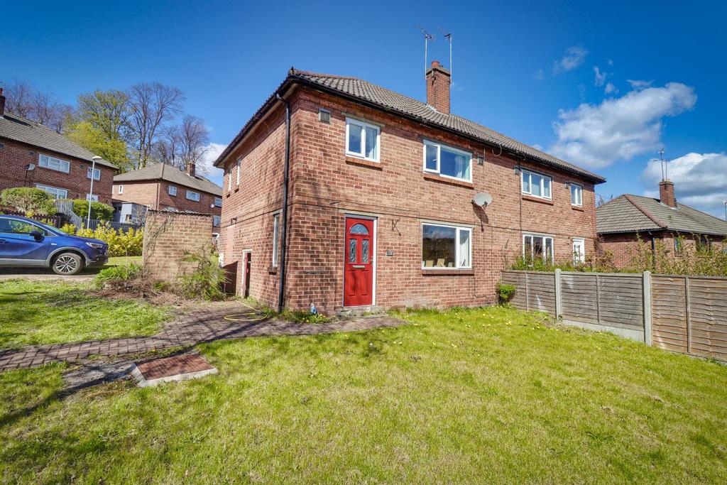 King Road, Horsforth 3 bed semidetached house £240,000