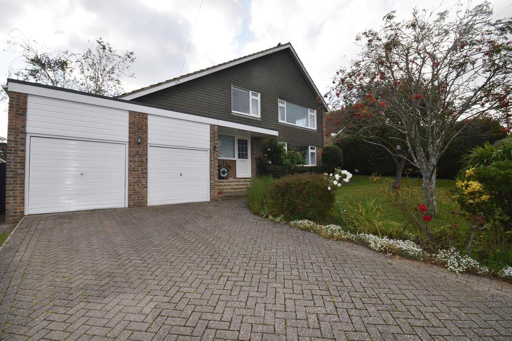 Rowan Tree Drive, Seaview, PO34 5JP 3 bed detached house £660,000