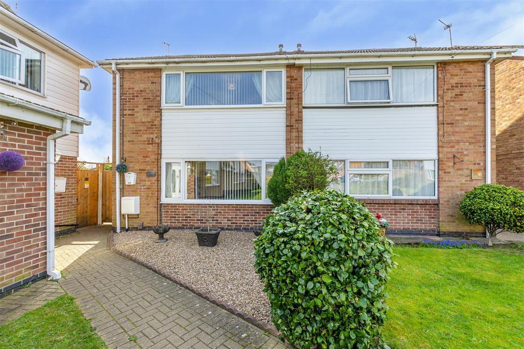 Lynden Avenue, Long Eaton 3 bed semidetached house £170,000