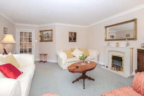 3 Lundies Walk, Auchterarder, PH3 1BG