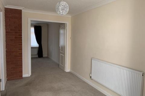 3 bedroom detached house to rent, Tennyson Way, Melton Mowbray, LE13