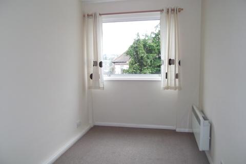 12 Carlton Close, Upminster, RM14 2YR