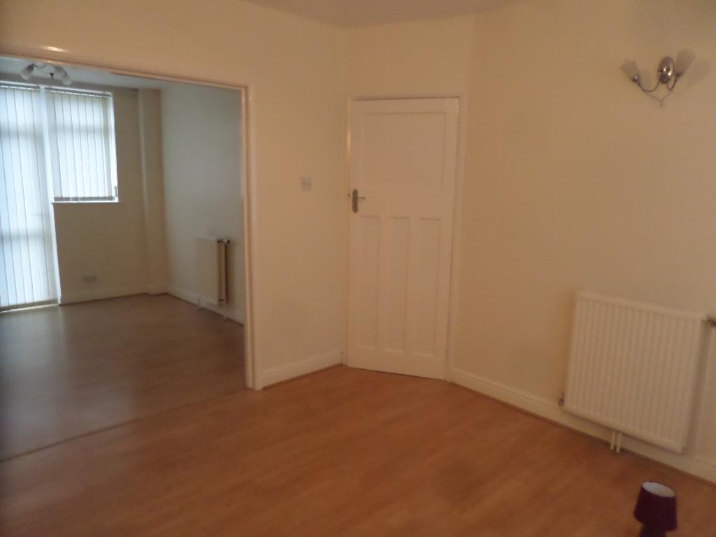 Norman Place Road, Coundon 3 bed terraced house £845 pcm (£195 pw)