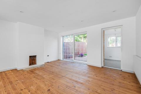 7 Abbey Road, Witney, OX28 5LG