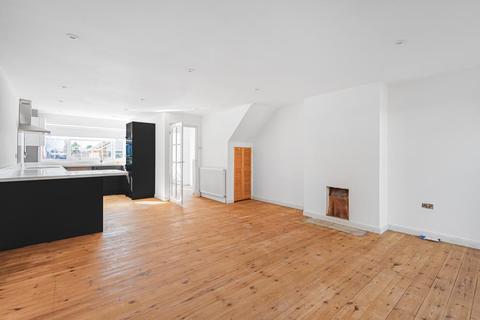 7 Abbey Road, Witney, OX28 5LG