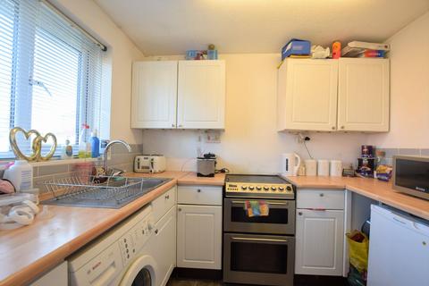 8 Caterham Close, Clacton-on-sea, CO16 8FL