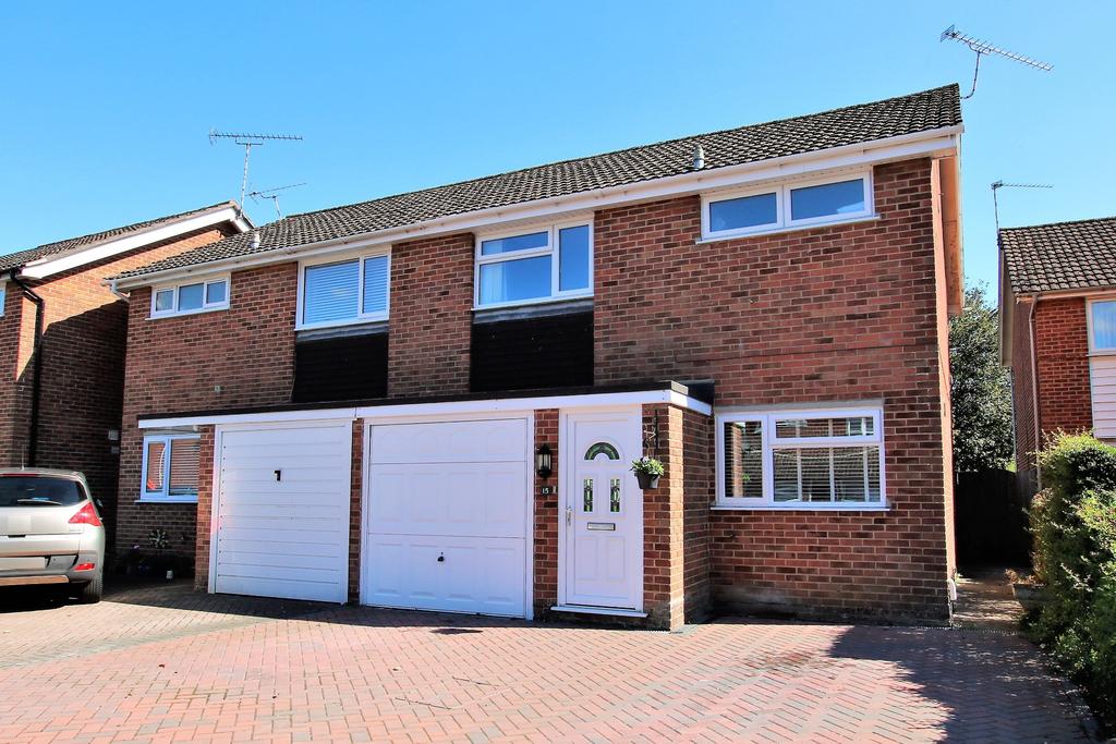 Boyatt Wood, Eastleigh 3 bed semidetached house £325,000
