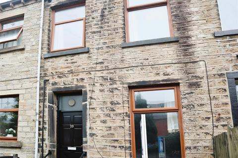 2 bedroom terraced house to rent, Victoria Street, Lindley, Huddersfield, HD3