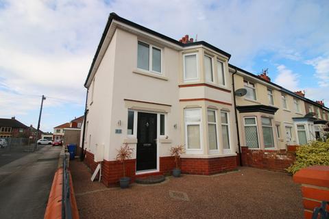 3 Borrowdale Avenue, Fleetwood, FY7 7LF