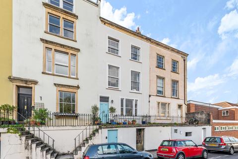 10 Clifton Park Road, Bristol, BS8 3HL