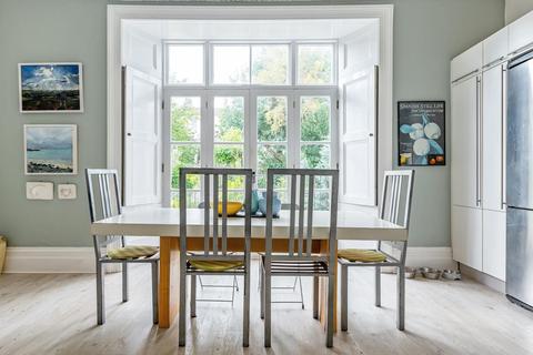 10 Clifton Park Road, Bristol, BS8 3HL