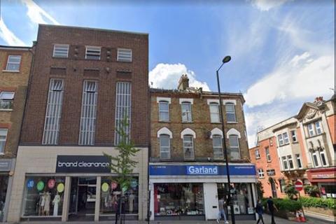 Property for sale, High Road, London, N12