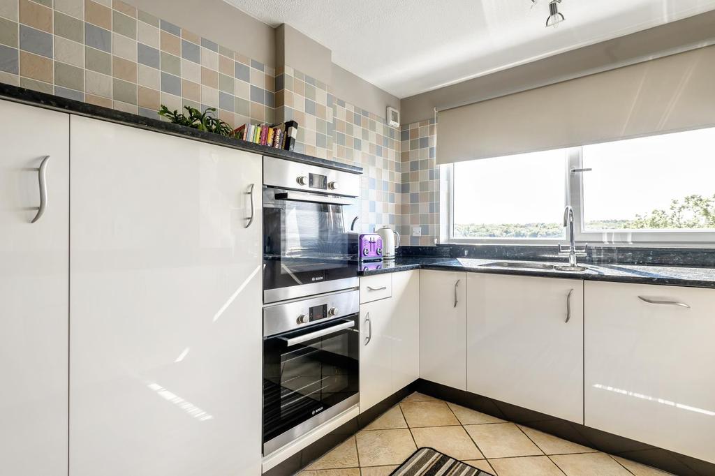 Kitchen (1)