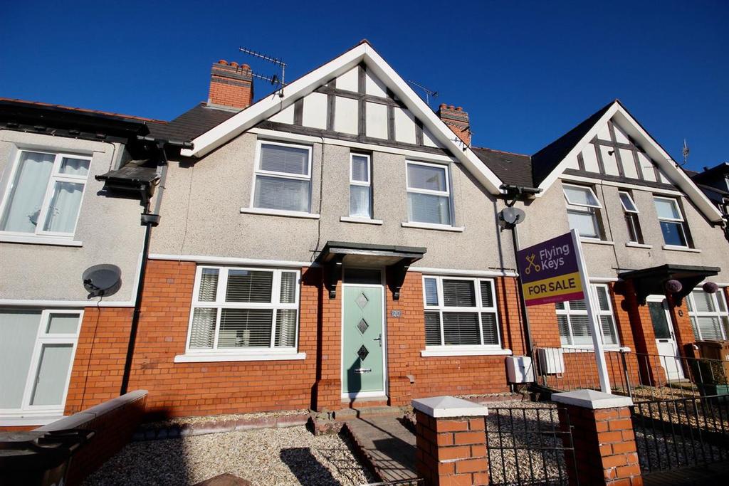 Central Avenue, Oakdale, Blackwood 3 bed terraced house £215,000