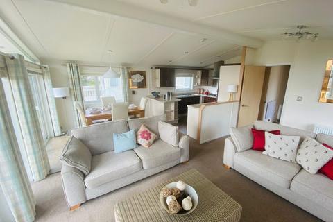 2 bedroom lodge for sale - Ribble Valley Country & Leisure Park, Lancashire, BB7 4JD