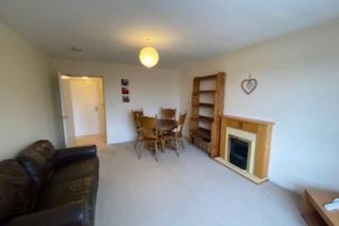 2 bedroom apartment to rent, Towpath Close