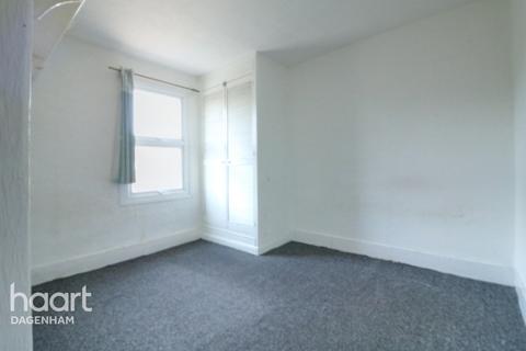 12 Durham Road, Dagenham, RM10 8AN