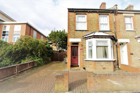 108 Stanley Road, Harrow, HA2 8AZ
