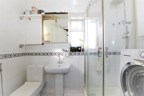 108 Stanley Road, Harrow, HA2 8AZ