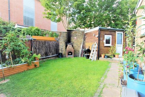 108 Stanley Road, Harrow, HA2 8AZ