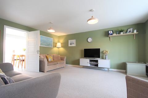 2 Beech Tree Avenue, Sholden, Deal, CT14 0FB