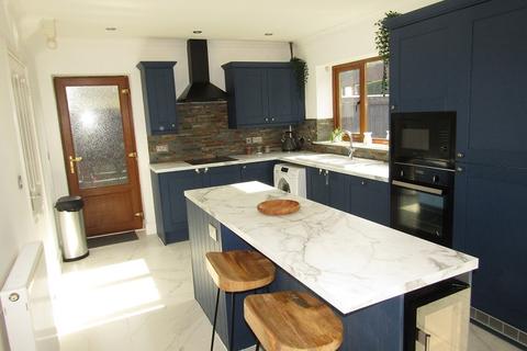 206 Graig Newydd, Godrergraig, Swansea, SA9 2DF