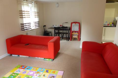 2 bedroom flat to rent, Woodfield Lodge, Crawley