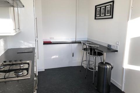 2 bedroom flat to rent, Broomhill Road, Garthdee, Aberdeen, AB10