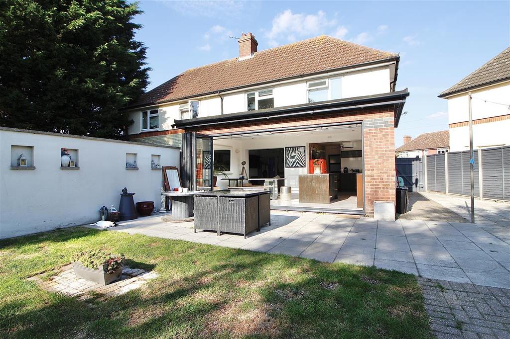 Outside - Rear