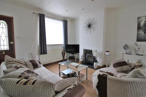 2 Stonecroft Road, Erith, DA8 1HP