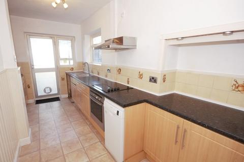 4 bedroom end of terrace house to rent, Durley Avenue, Pinner HA5