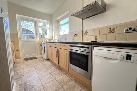 4 bedroom end of terrace house to rent, Durley Avenue, Pinner HA5
