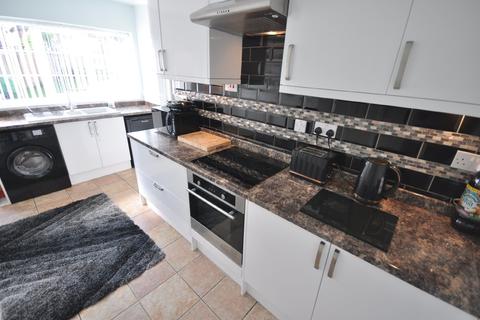 5 Foxhill Road, Thorne, Doncaster, DN8 5QA