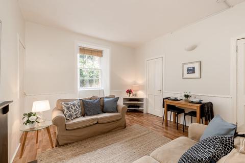 4 Dean Path Buildings, Edinburgh, EH4 3AZ