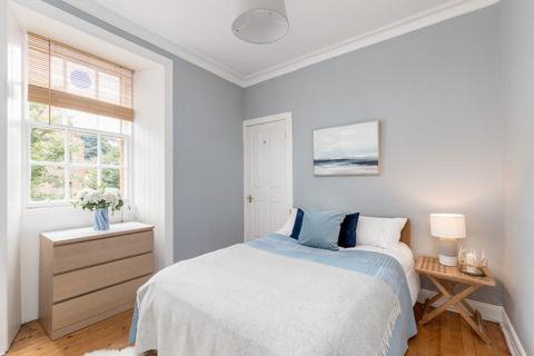 4 Dean Path Buildings, Edinburgh, EH4 3AZ
